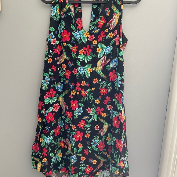 *Floral Sleeveless Dress - Picture 1 of 4